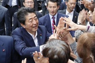 Đảng cầm quyền của Thủ tướng Nhật Bản chiếm ưu thế vượt trội trước bầu cử Thượng viện